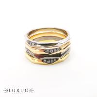 gold-diamond-ring